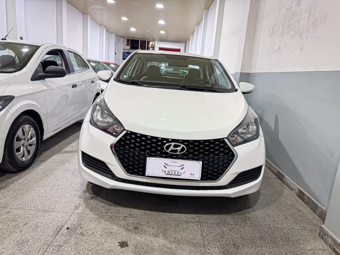 HYUNDAI HB20 Sedan Comfort Style 1.6 2018/2019 à venda em Garanhuns PE — foto 2